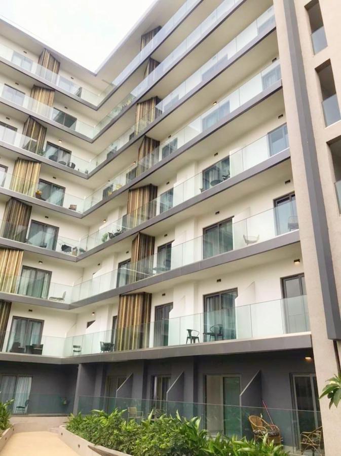Splendid Apartments @ The Lennox Аккра Экстерьер фото